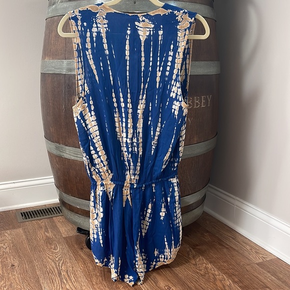 NWT. Elan royal blue and tan romper/cover-up - Picture 4 of 6